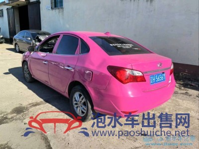 13年現(xiàn)代悅動(dòng)小型車
