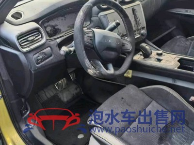 21年領(lǐng)克領(lǐng)克03緊湊型車