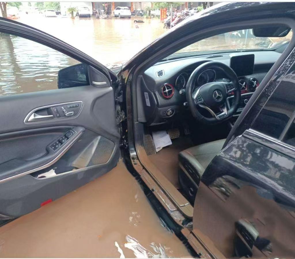 泡水車(chē)可以走全損險(xiǎn)嗎？了解泡水車(chē)?yán)碣r要點(diǎn)