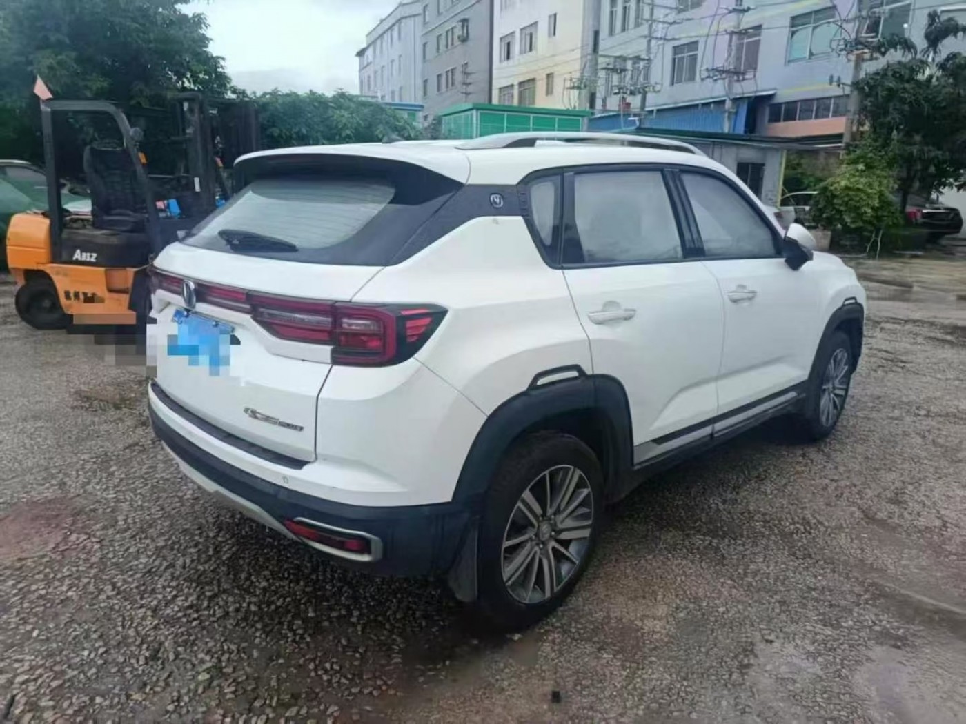 我想買泡水車在哪里買
