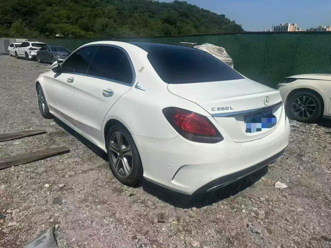 未修復(fù)泡水車哪個平臺可以買到？購買泡水車需要注意什么